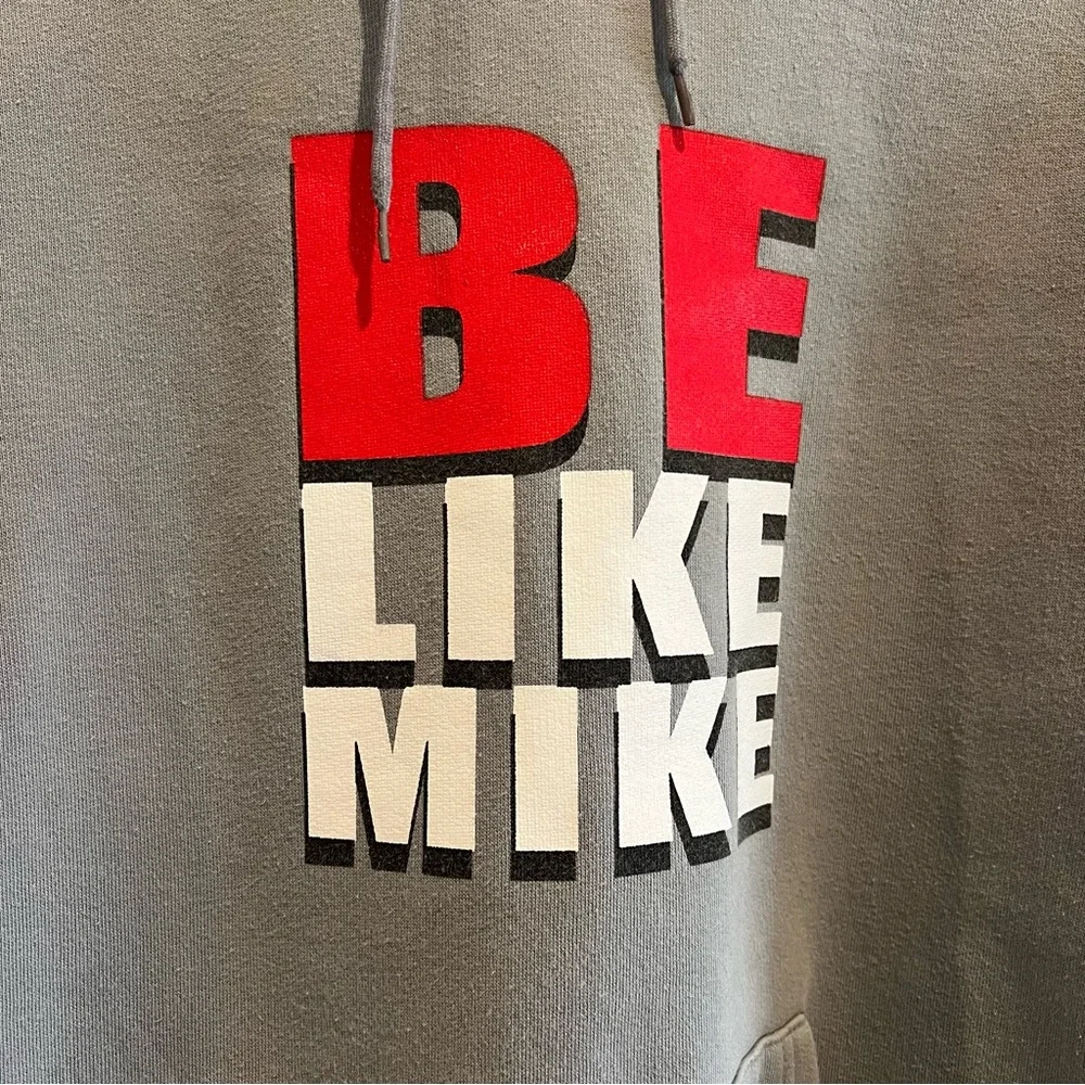 BE LIKE‎ MIKE graphic hoodie